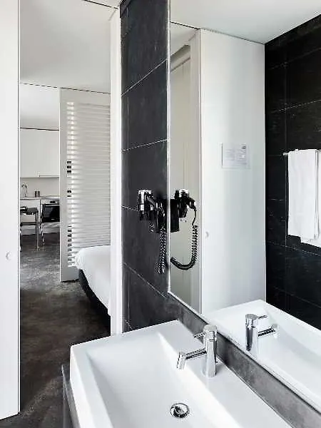 Hello Lisbon Castelo Apartments 0*,